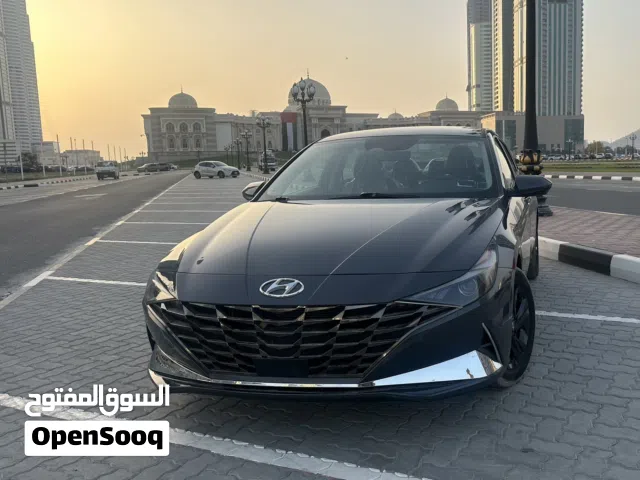 للبيع 2023 Hyundai Elantra SEL