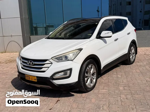 سيارة هيونداي سنتافي 2013 Limited بنظام دفع أوتوماتيك بحالة ممتازة