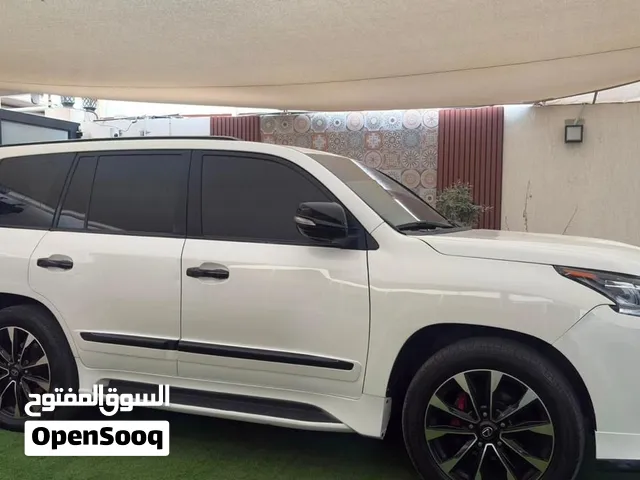 LX 570 قابل للتفاوض