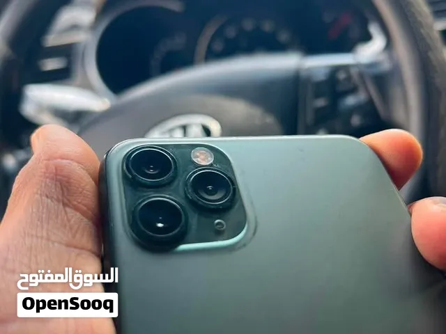 ايفون11برومكس