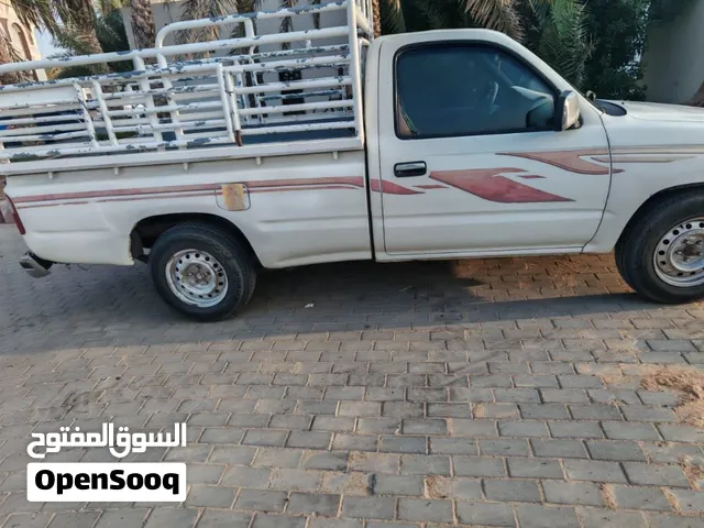 Toyota Hilux 2000 Model for Sale