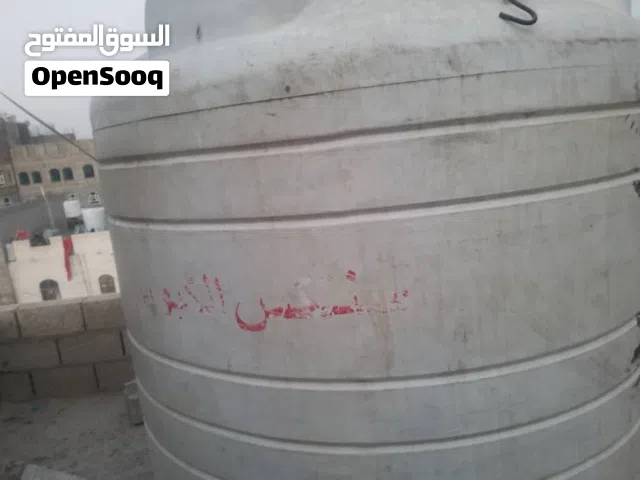المعلم الأول لصيانة وبيع وشراء الخزانات البلاستيكيه بجميع انواعها واشكالها واحجامها