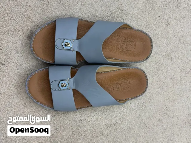 Cavallo men’s sandals size 42
