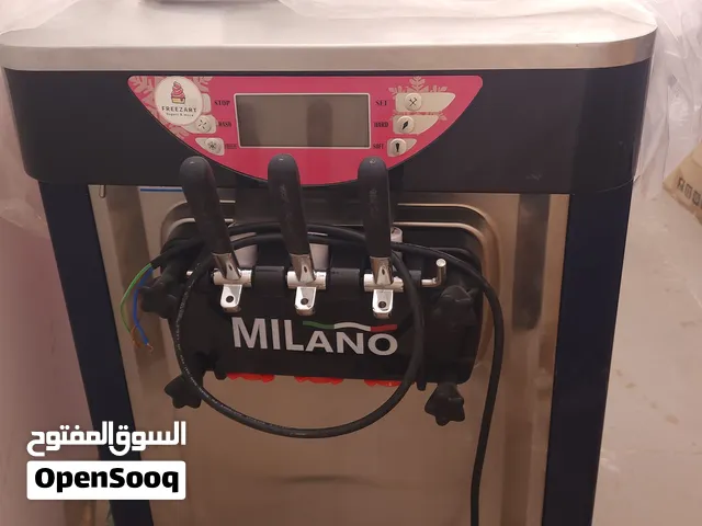 مكينة آيسكريم ميلانو مستعملة تقريباً سنة ونص