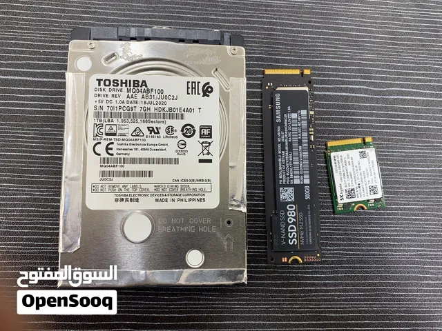 SAMSUNG 500 GB m.2 - 20BD  SK hynix 256 GB nvme - 12BD  TOSHIBA 1 TB HDD - 12BD