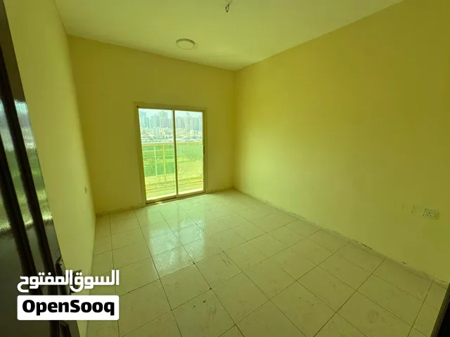 غرفتين وصاله مساحه _ مساحه واسعه _ بالكونه اطلاله مفتوحه _تكييف مركزي_صيانه مجانيه