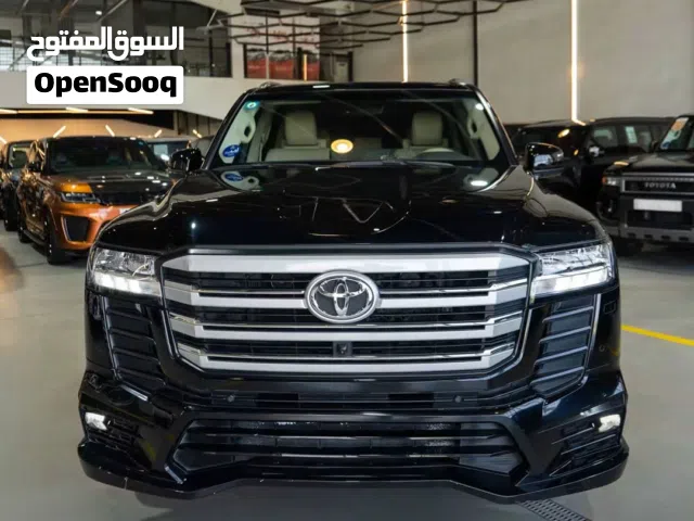 لاندكروز GXR لمتد 2024 اسود بريم ماشية 33 الف  مكفولة ومغلفة  رقم بغداد   #اكد_موتورز --------------
