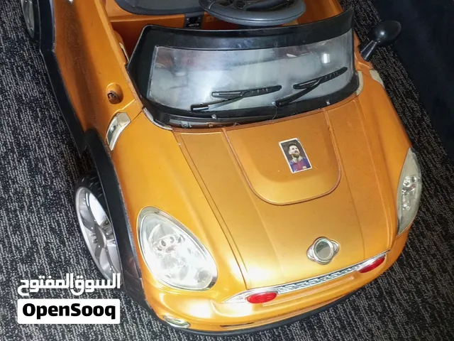 سيارة اطفال شحن كهربا للبيع
