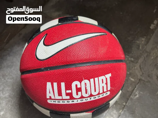 كرة سلة ماركة نايك