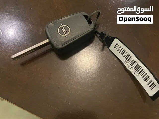 مفتاح سيارة أوبل استرا اصلي جديد موديل 2016