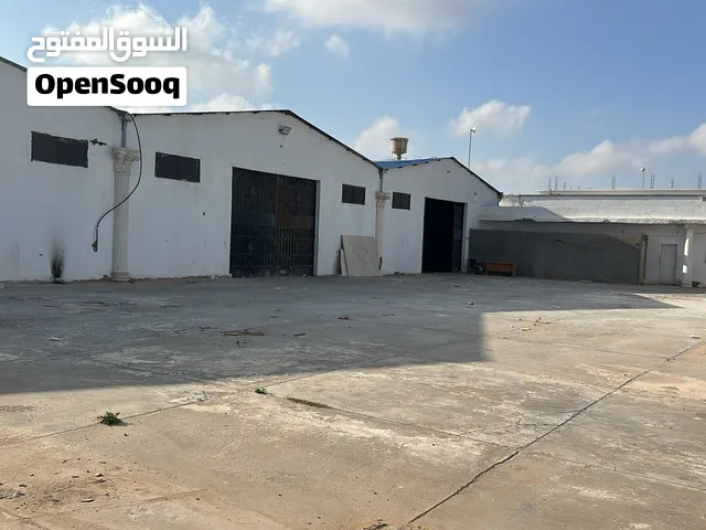 مخازن للإيجار