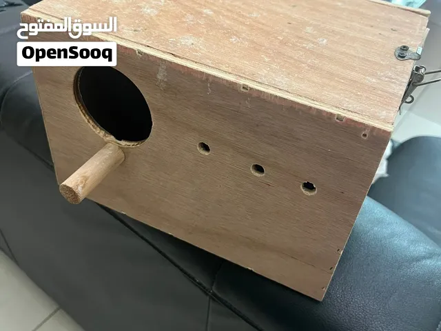 Bird breeding box