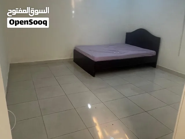 استديو للايجار في ام العمد