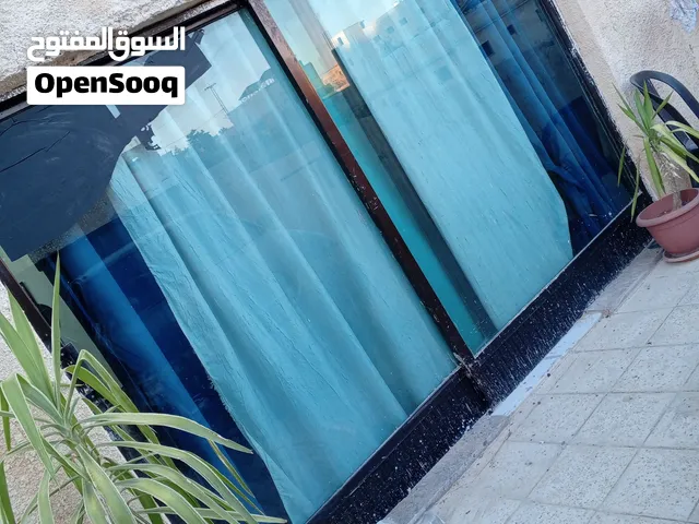 باب المنيوم سوكريت
