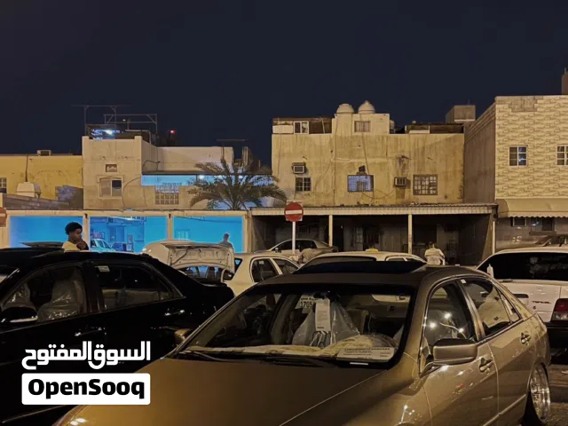 للبيع جهاز (Air Suspension) هدروليك أمامي خلفي (شرط الفحص)