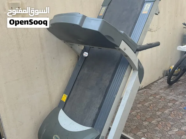 جهاز مشي يتحمل أوزان ثقيلة