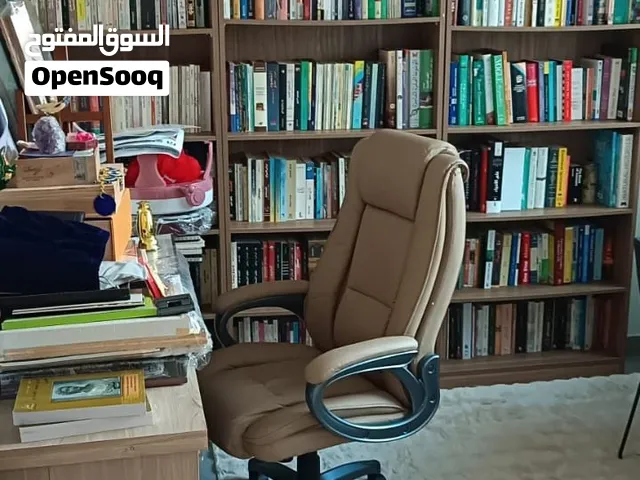 مكتبة كتب ارتفاع 2.4 متر عرض 3 متر السعر خاص