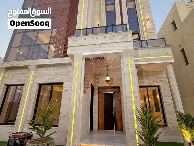 فيلا للبيع في منطقة العالية – موقع استراتيجي ومساحات مميزة