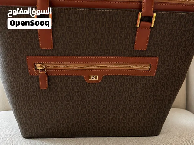 Checks Other for sale  in Amman