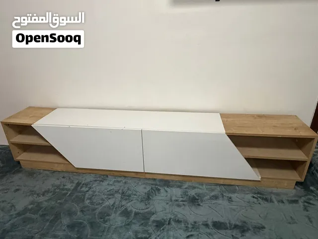 مكتبة تلفزيون للبيع