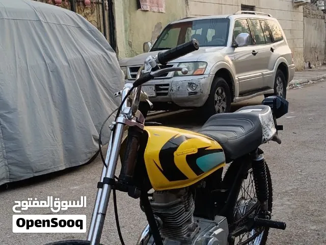 دراجة ايراني محرك رابيدو مفتوح بس ولفات رقم وسنوية رقم اسود السعر 650الف وبيه مجال قليل