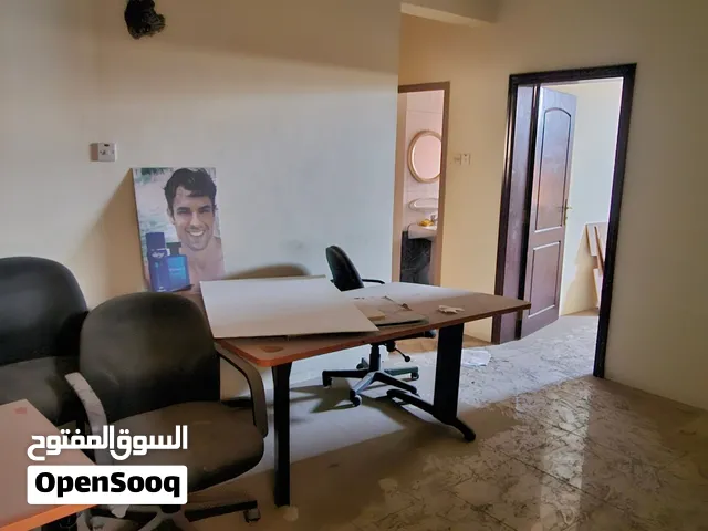 للايجار شقه تجارية مكتبيه في المحرق