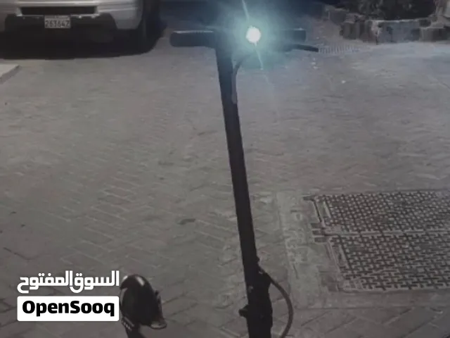 سكوتر للبيع ( حط سعرك وشيل )