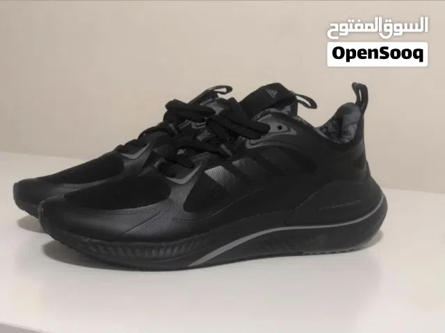 بوت اديداس استخدام بسيط للبيع