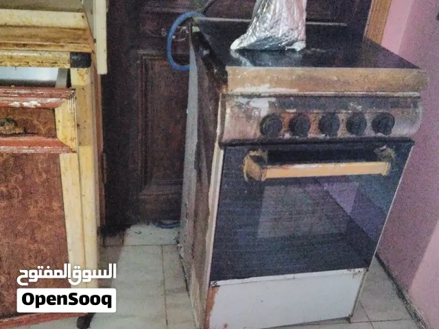 بوتاجاز الاهرام فرن و4 شعله شغالين فبريكا استخدام شخصي من منزل