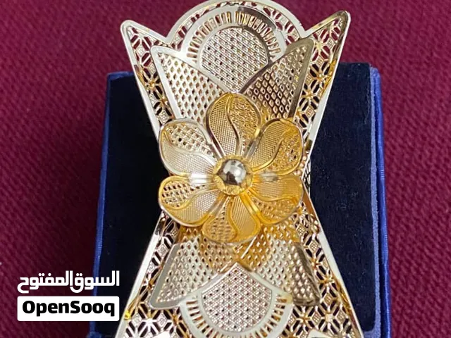 خواتم مختلفة