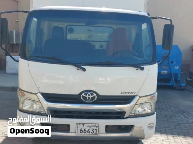 Toyota dyna WU4221