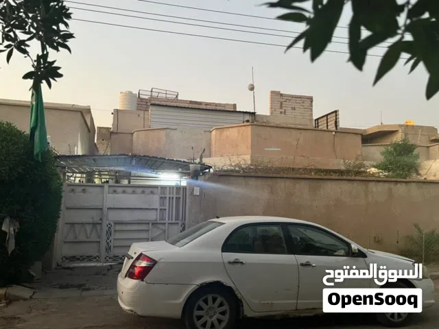 بيت  للبيع في دور النفط  السده قرب إسالة الماء