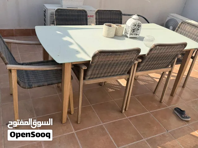 طقم جلسة خارجي 8 كراسي مع مقاعد إسفنج