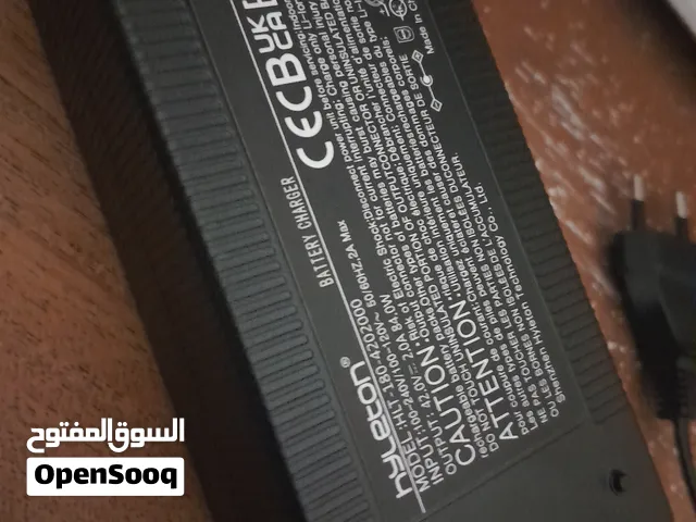 للبيع شاحن اسكوتر جديد بالكرتون المواصفات انزل الوصف