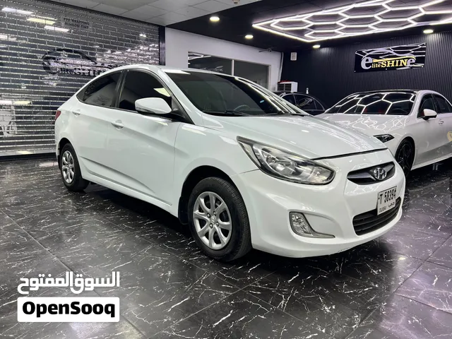 Hyundai Accent 1.6 Blue Edition