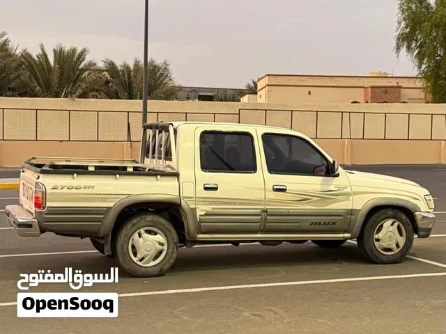 تويوتا هايلكس 2005 بيك اب موديل مستعمل بحالة ممتازة مع مواصفات يابانية
