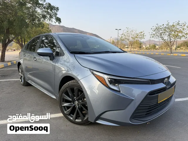 كورولا 2023 LE هايبرد بحادث جداً بسيط، ايربجات وكالة