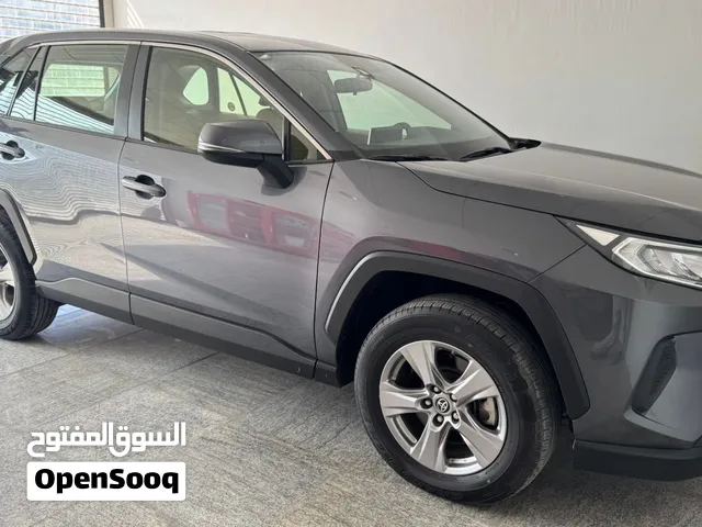 Toyota rav4 2024