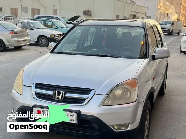 هوندا crv موديل 2002 بحالة ممتازه