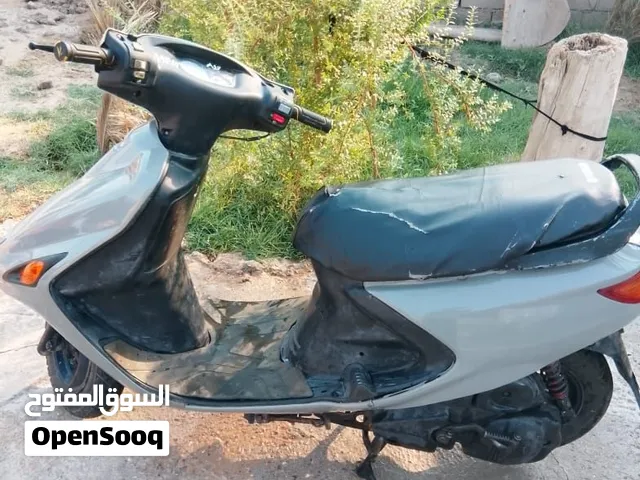 فراشه نثينه للمراوس بدراجه ايراني