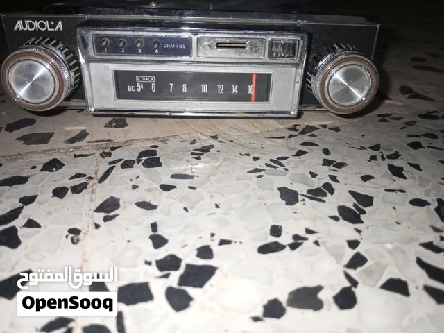 راديو انتيكة حاجة قديم نوع امريكي شغال