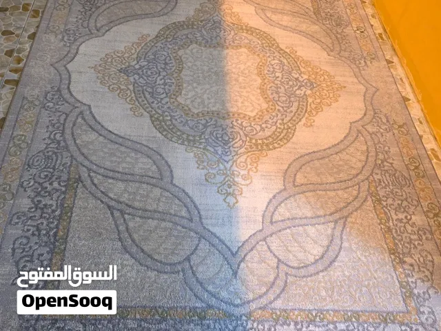 زولية شبه جديدة وممتازة
