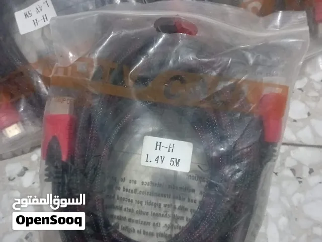 شواحن وكوابل وكاميرات