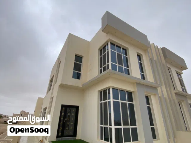 فيلا جديدة كليا 2025 اول ساكن 3 غرف في صحلنوت الشمالية ولدينا فلل اخرى