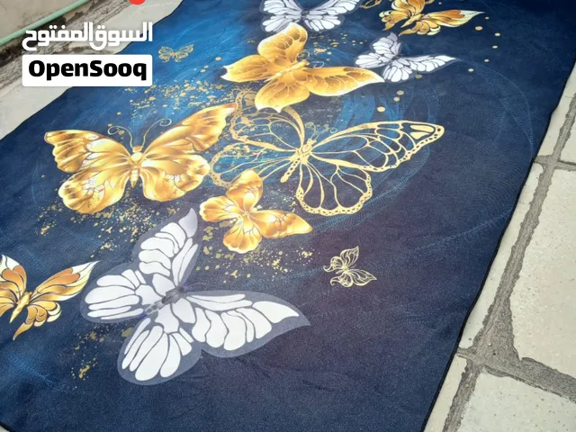 للبيع : مجموعة سجاد ومدّات ( فرش منزلي ) بحالة جيدة جدًا ونظيفة السعر يشمل كل المدات