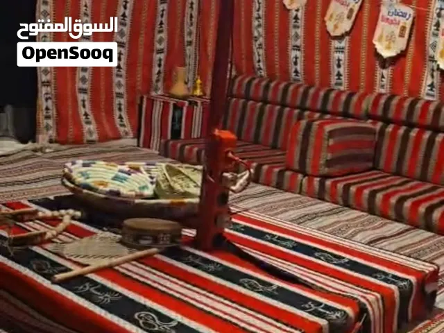 خيمة وجلسة عربية