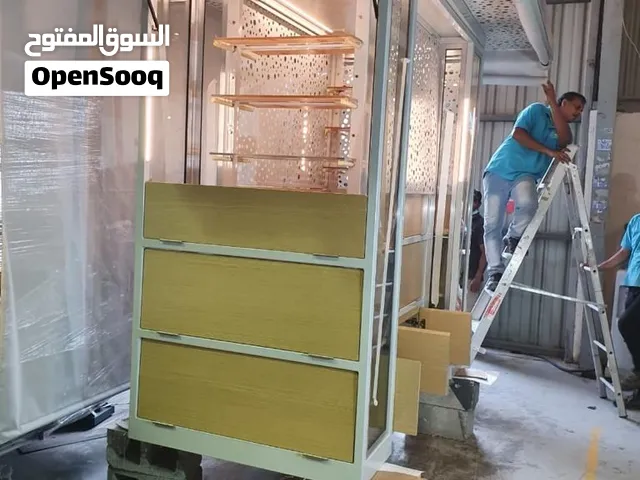 للبيع عدد 35 كشك تجاري في الإمارات.