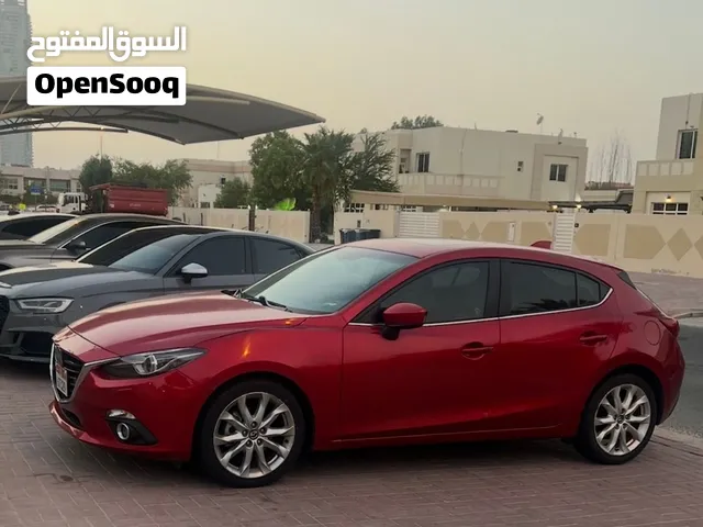 Mazda 3 GCC top line skyactive 2015 hatchback