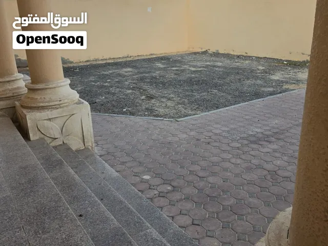 فيلا للإستثمار في ابوضبي الرحبة