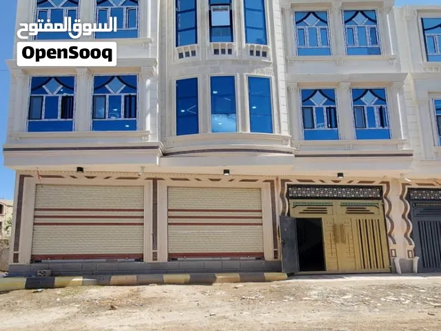 ارخص منزل دارس 3 شقق 3 دور 2 فتحات مساحه 2 لبن ونص حر شارع 10 متر
